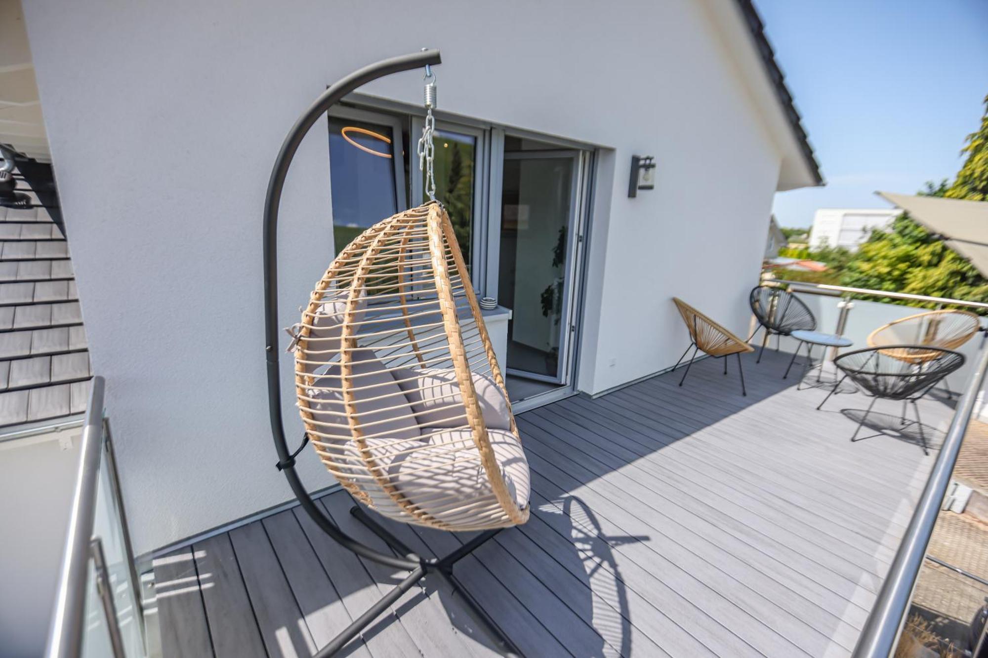 Penthouse-Wohnung I 100 Qm I Blick Auf Die Weinreben I Nespresso I Emma Matratzen เอาก์เกน ภายนอก รูปภาพ